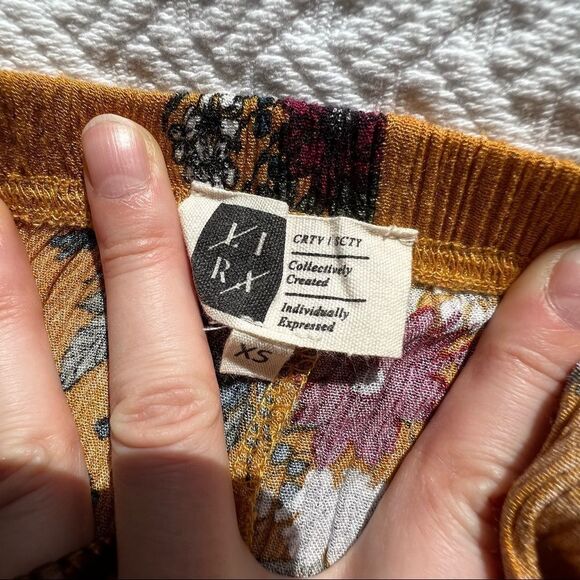 Lira side split tee. - Picture 5 of 7